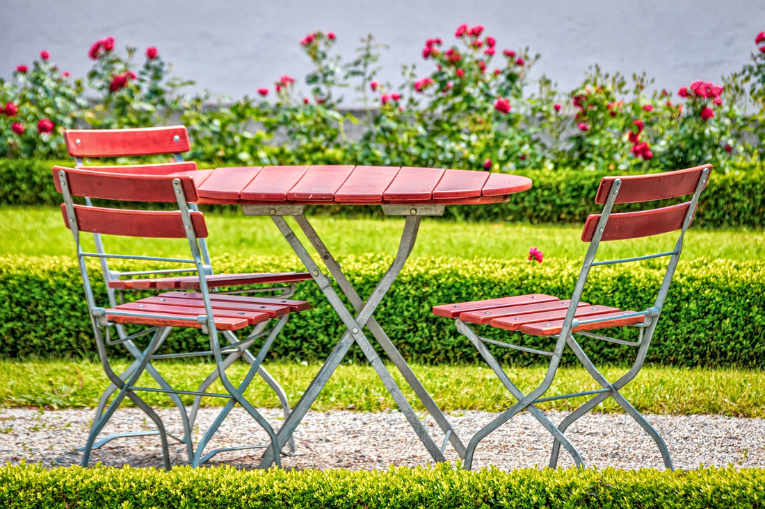 Alfresco Dining