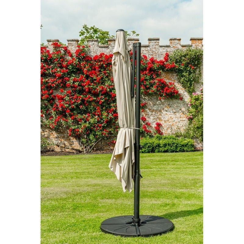 Essentials Garden Cantilever Parasol Weight by Garden Must Haves