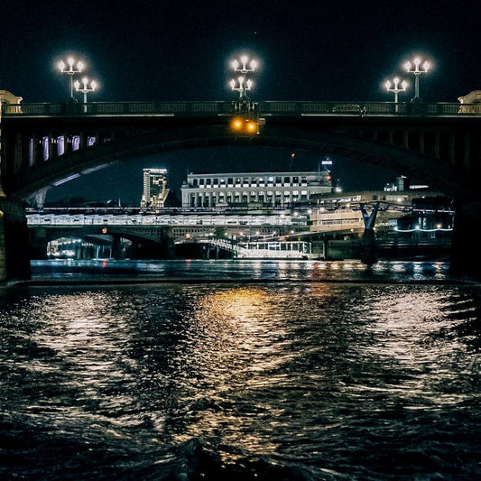 London Ghost Boat Tour - Gift Experience for Two