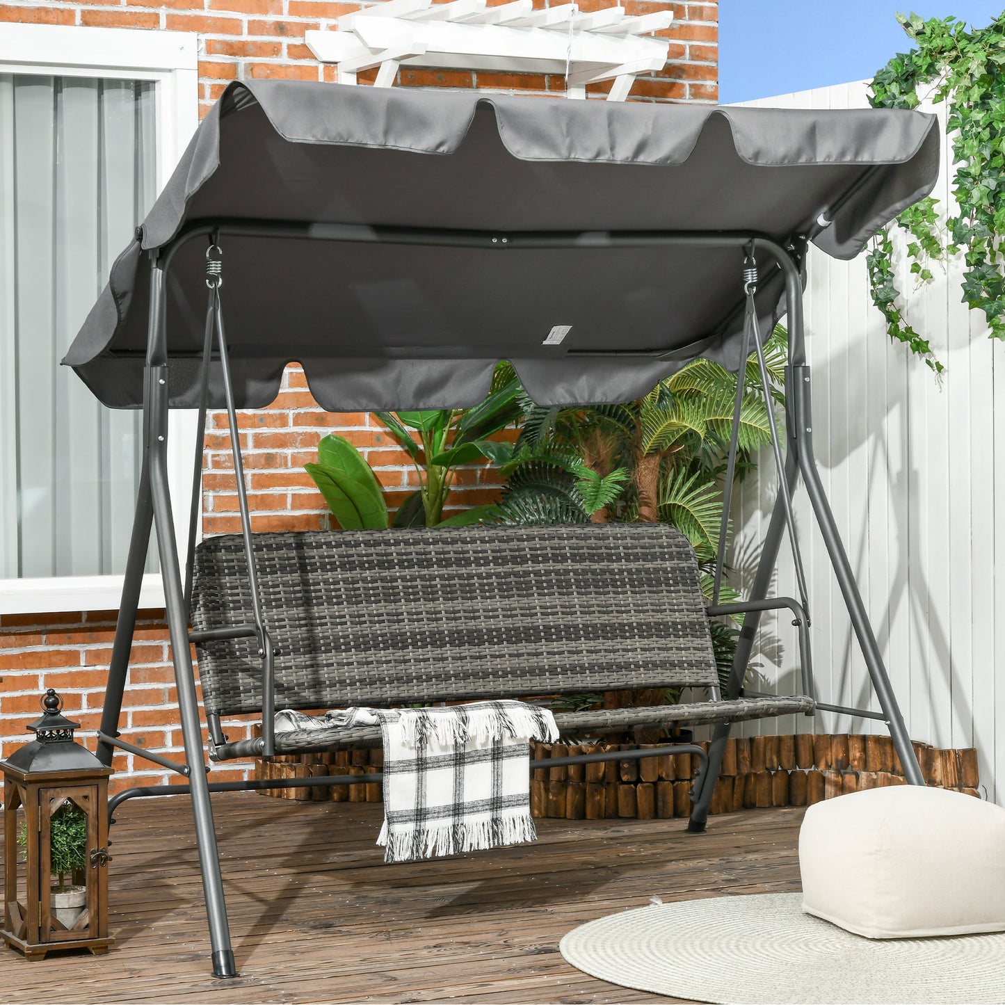 Outsunny 3-person Outdoor PE Rattan Swing Chair