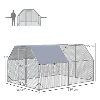 PawHut Chicken Run with Roof