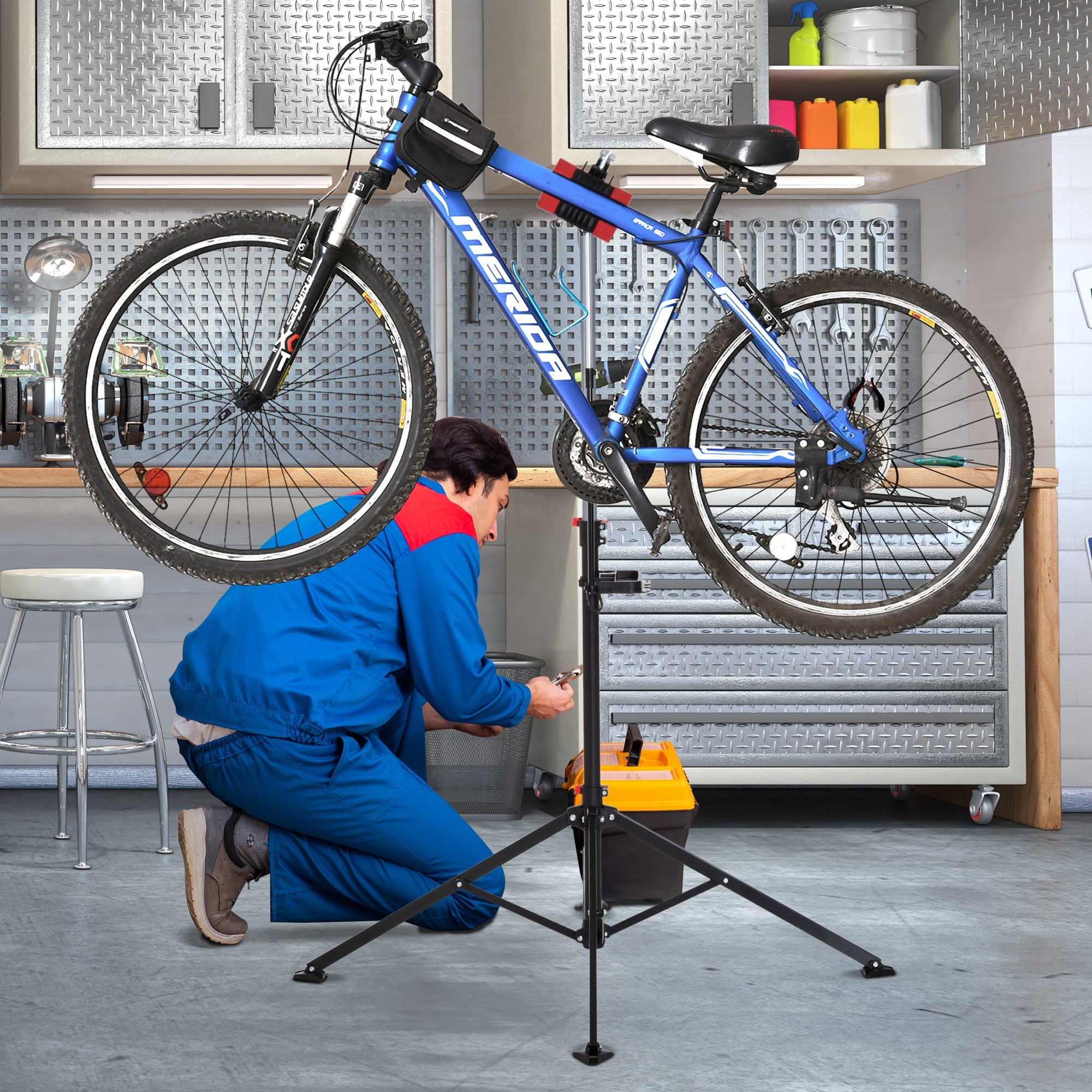 Adjustable Bike Clamp Bicycle Repair Stand Black only 39.99