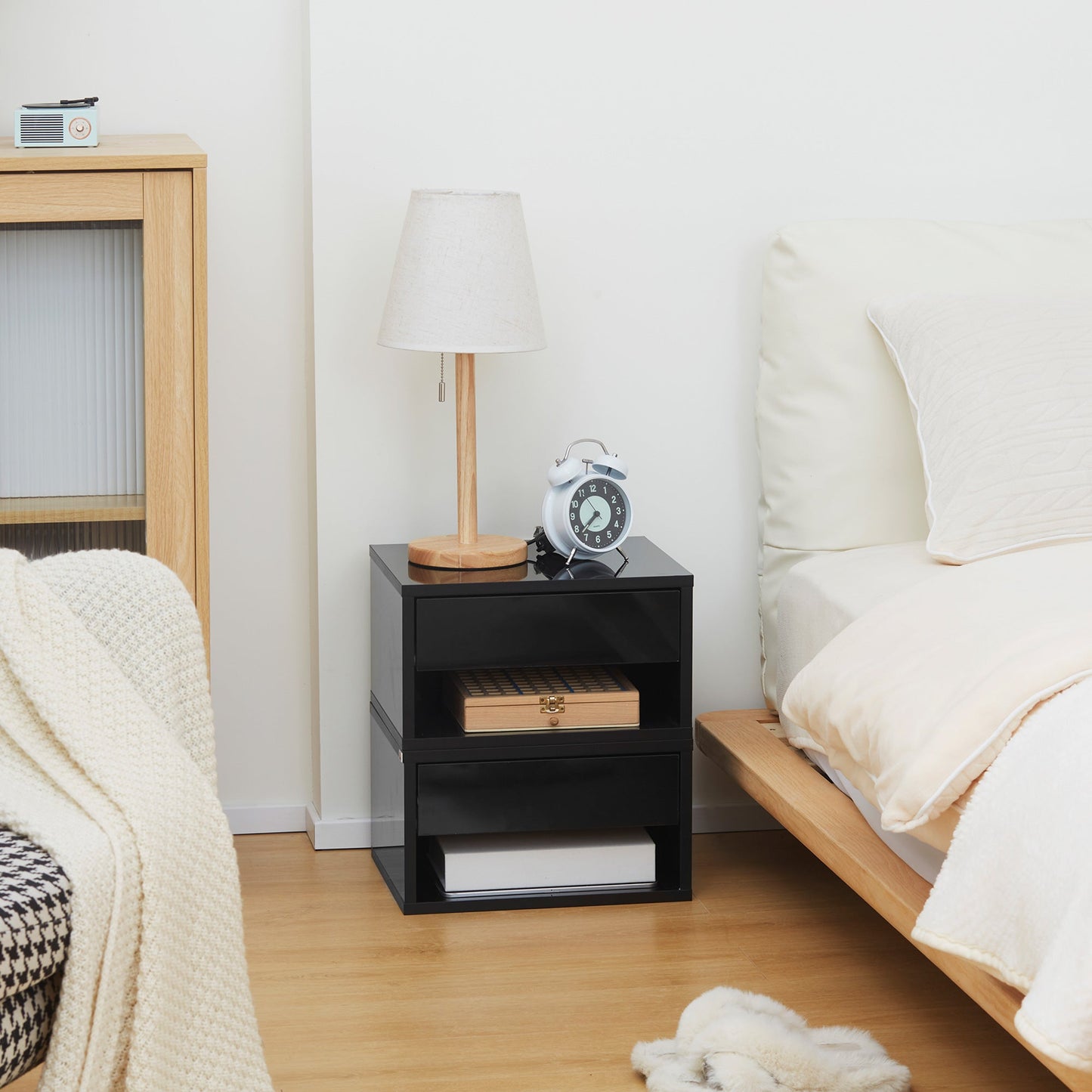 Set of Two Floating Bedside Tables - High Gloss Black