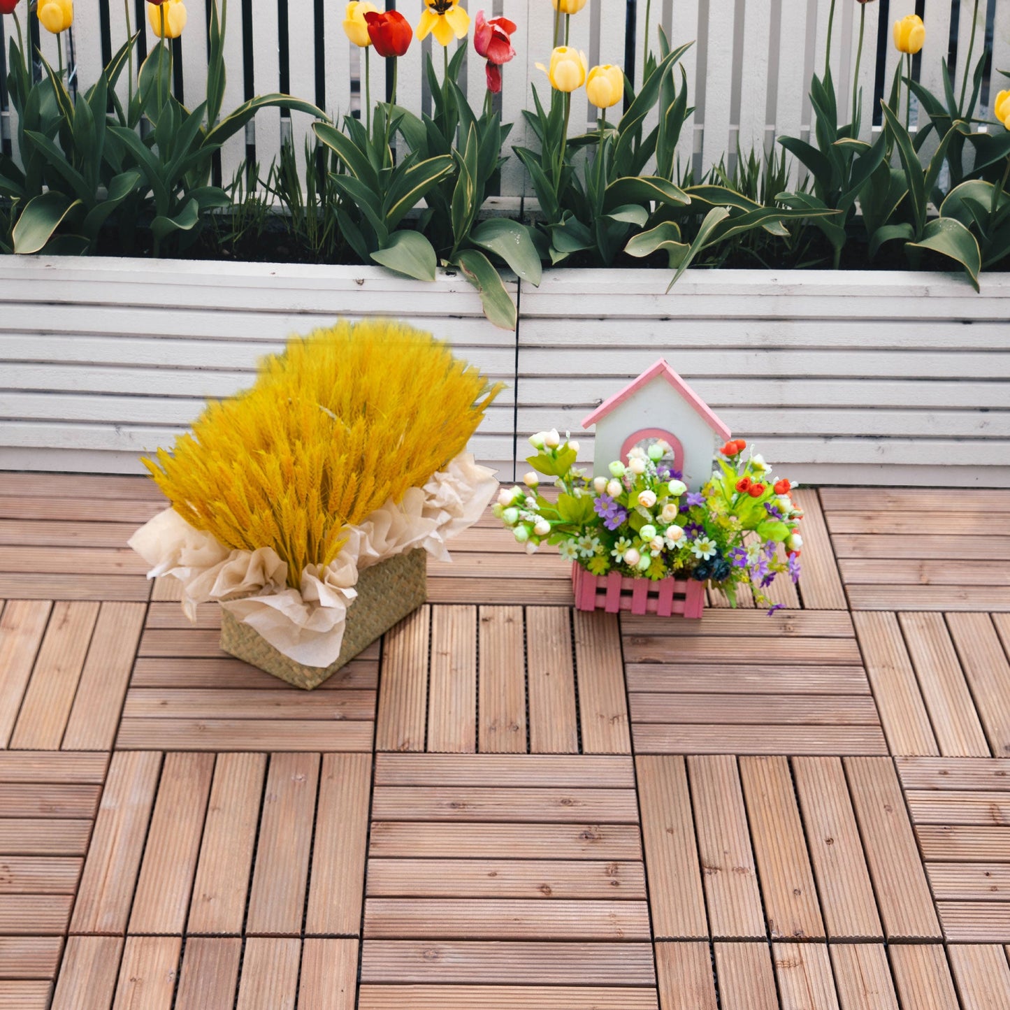 27-Piece Solid Wood Interlocking Decking Tiles For Patio