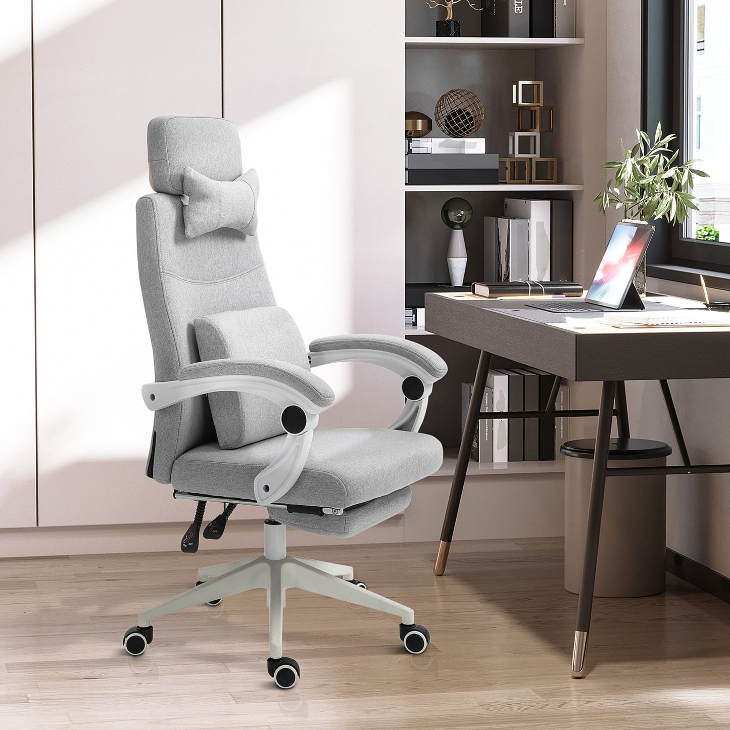 Vinsetto High Back Home Office Chair with Footrest