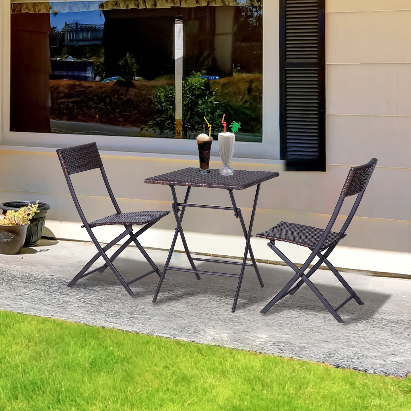 2 Seater Rattan Bistro Set: 1 x table